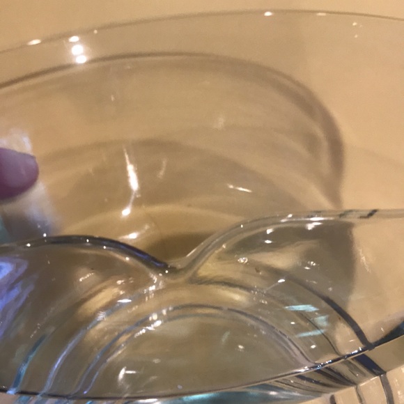 Divided Dish Clear Snack Nut Bowl Glass 5" - Picture 6 of 6